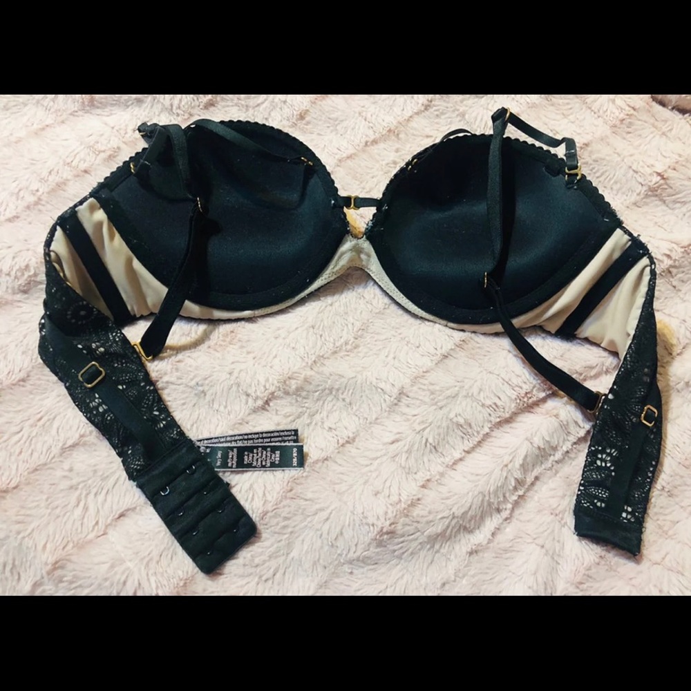 Bras - Picture 2 of 2